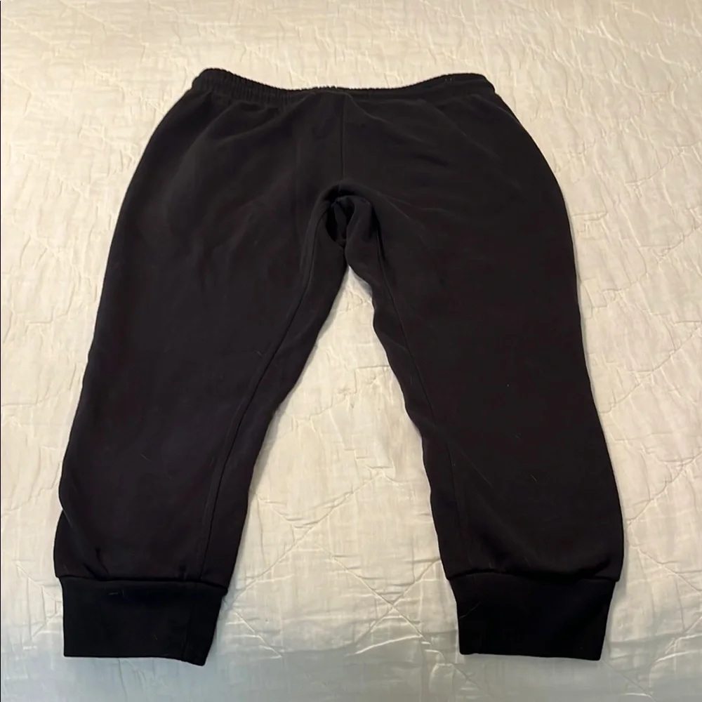 Adidas Jogger/Sweatpant - Picture 9 of 14